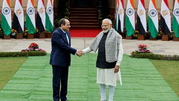 আমদাবাদ টেস্টে টস করবেন মোদী