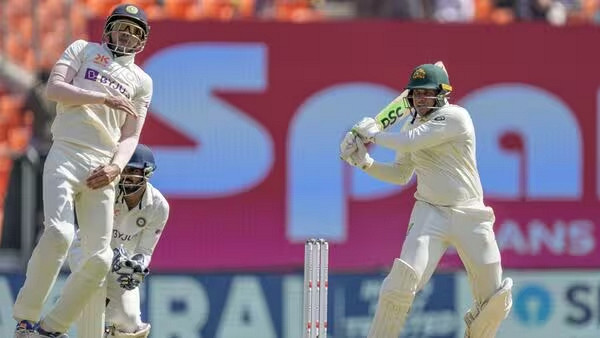 অস্ট্রেলিয়ার ব্যাটারদের দারুন ব্যাটিংয়ে অসহায় ভারতের বোলাররা, দেখেনিন সর্বশেষ স্কোর