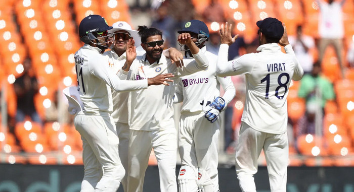 শেষ হলো ভারত বনাম অস্ট্রেলিয়ার মধ্যকার ৪র্থ টেস্টের প্রথম দিনের খেলা, দেখেনিন সর্বশেষ স্কোর
