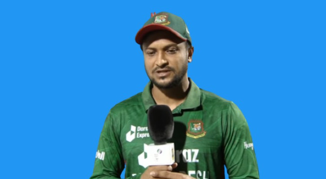 ইংল্যান্ডের বিপক্ষে ঐতিহাসিক জয়ের পর যা বললেন সাকিব
