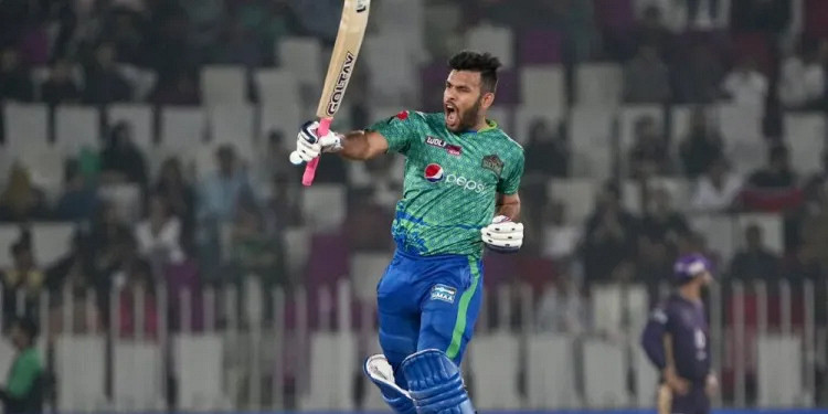 পিএসএলে চলছে রানের বন্যা উসমানের দ্রুততম সেঞ্চুরিতে ৫১৫ রান টি-২০ ম্যাচ দেখলো ক্রিকেট বিশ্ব