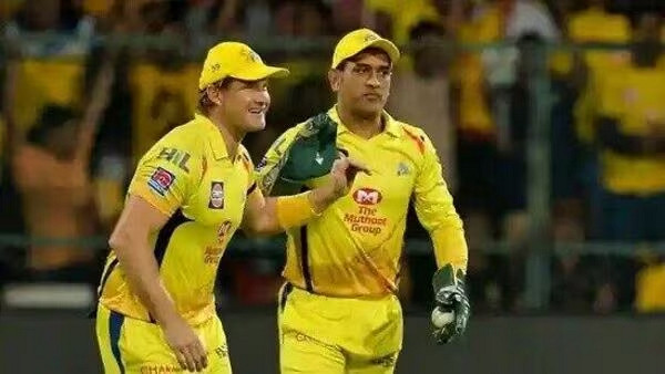 আবেগপ্রবণ হয়ে পড়েছিলেন ধোনি বললেন ওয়াটসন