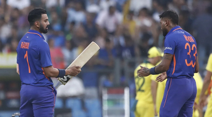 শেষ হলো ভারত বনাম অস্ট্রেলিয়ার মধ্যকার প্রথম ওয়ানডে ম্যাচ, দেখেনিন ফলাফল