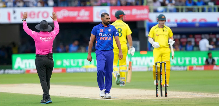 শেষ হলো ভারত বনাম অস্ট্রেলিয়ার মধ্যকার ২য় ওয়ানডে ম্যাচ, দেখেনিন ফলাফল