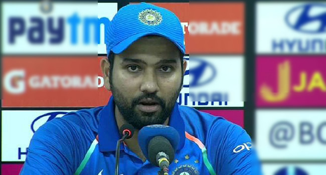 অস্ট্রেলিয়ার কাছে লজ্জাজনক হারের পর সরাসরি যাদেরকে দুষলেন অধিনায়ক রোহিত