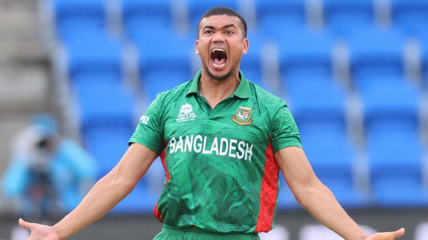 এবার কলকাতায় খেলবেন টাইগার পেসার তাসকিন