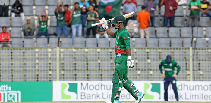 ব্যাটিংয়ে বাংলাদেশ, দেখেনিন একাদশ