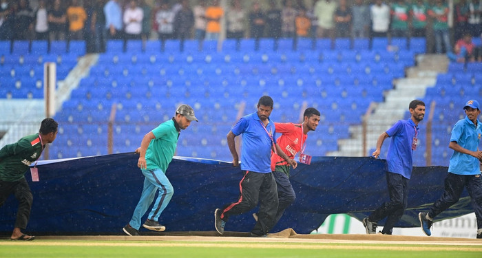 বৃষ্টি আইনে আয়ারল্যান্ডকে যত রানের টার্গেট দিল বাংলাদেশ