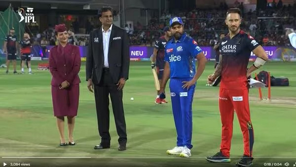 শেষ হলো আরসিবি ও মুম্বই ইন্ডিয়ান্সের মধ্যকার ম্যাচের টস, দেখেনিন একাদশ