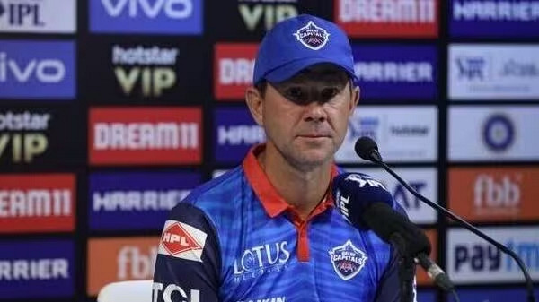 ফিল্ডিং এবং বোলিংয়ে তীব্র সমালোচনা করলেন রিকি পন্টিং