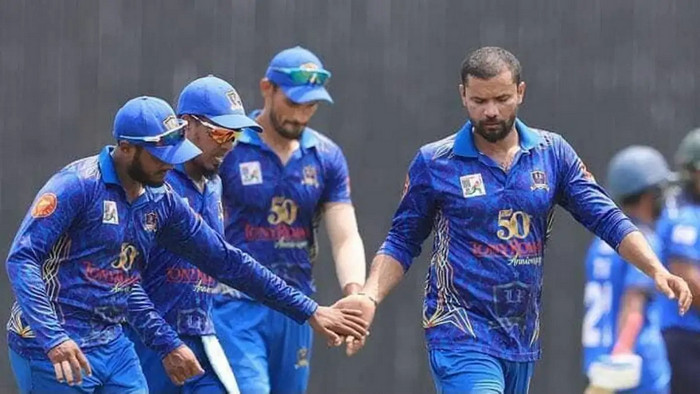 শেষ হলো লিজেন্ডস অব রূপগঞ্জ বনাম রূপগঞ্জ টাইগার্সের মধ্যকার ম্যাচ, দেখেনিন ফলাফল