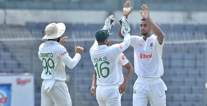 প্রথম সেশনে দাপট দেখালো বাংলাদেশ, দেখেনিন সর্বশেষ স্কোর
