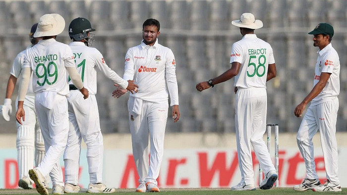 বাংলাদেশের ম্যাচসহ দিনের শুরুতেই টিভিতে আজকের সকল খেলার সময় সূচি