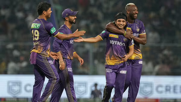 গুজরাট টাইটান্সের বিপক্ষে মাঠে নামার আগে ৫টি বিষয় মাথায় রাখতে হবে কলকাতাকে