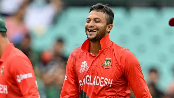 ব্রেকিং নিউজ: অভিনয় জগতে চমক হয়ে আসছেন বিশ্ব সেরা অলরাউন্ডার সাকিব