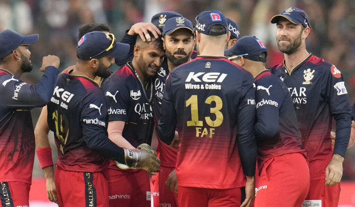 চেন্নাই সুপার কিংসের বিপক্ষে শক্তিশালী একাদশ ঘোষণা করলো ব্যাঙ্গালোর