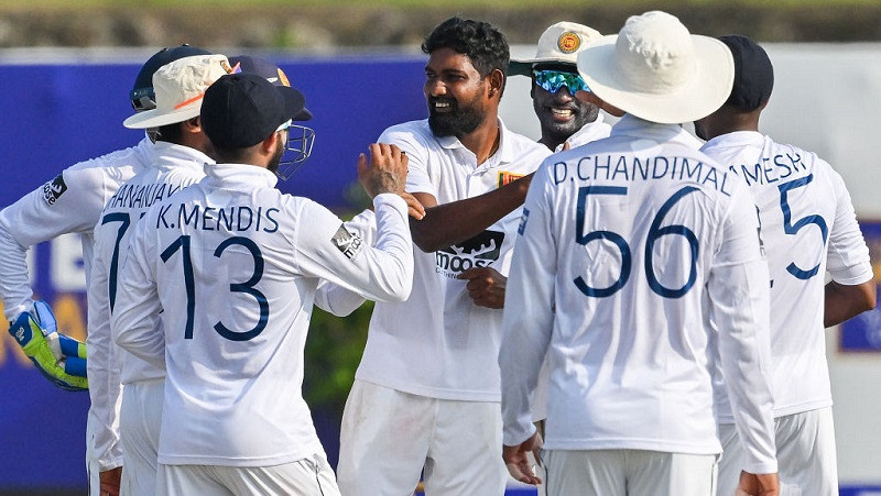 নিজেদের টেস্ট ইতিহাসকে পাল্টে দিল শ্রীলঙ্কা