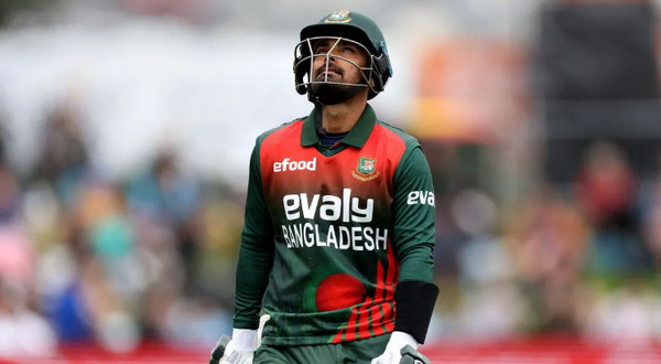 আউট লিটন, দেখুন বাংলাদেশ সর্বশেষ স্কোর