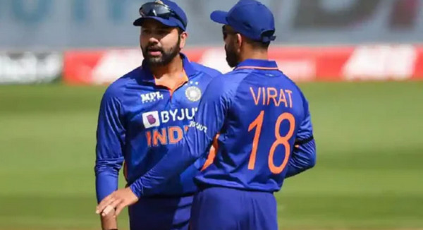ভারতের টি-টোয়েন্টি দলে রোহিত-কোহলিদের দেখতে চান না শাস্ত্রী