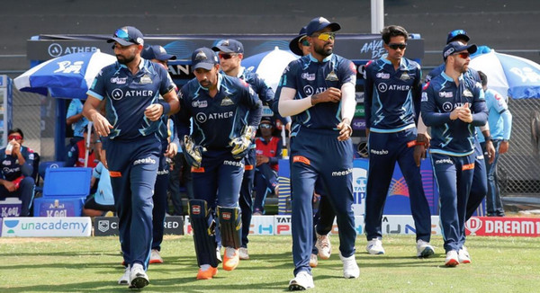 অধিনায়ককে ছাড়াই হায়দ্রাবাদের বিপক্ষে শক্তিশালী একাদশ ঘোষণা করলেন গুজরাট