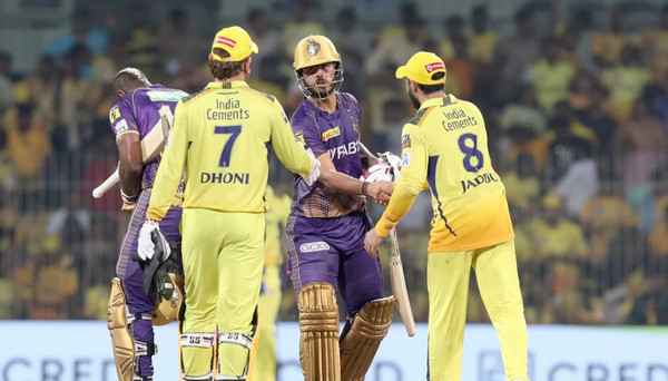 টানটান উত্তেজনায় শেষ হল কলকাতা-চেন্নাইয়ের বাঁচা মরার ম্যাচ, জেনে নিন ফলাফল
