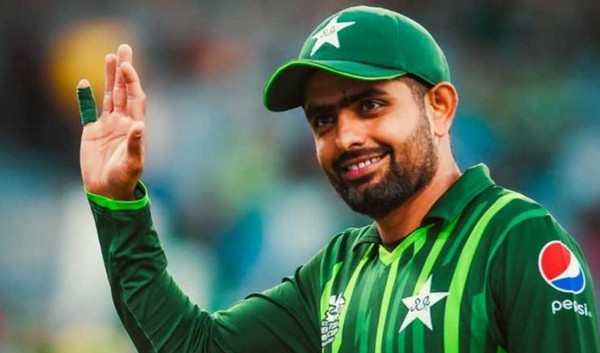 পাকিস্তানের তিন ভবিষ্যৎ সুপারস্টার ক্রিকেটরের নাম জানালেন পাক অধিনায়ক