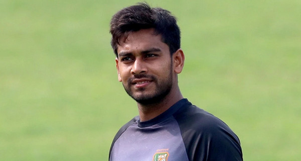 ইংল্যান্ড থেকে বড় প্রস্তাব পেয়েছেন মিরাজ