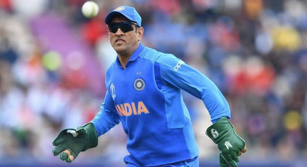 আবারও জাতীয় দলে ফিরছেন ধোনির, বোর্ড দিচ্ছে এই বড় দায়িত্ব