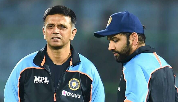 ২০৯ রানের বিশাল ব্যবধানে হারার পরে যে বিষয়কে দুষছেন রোহিত-দ্রাবিড়