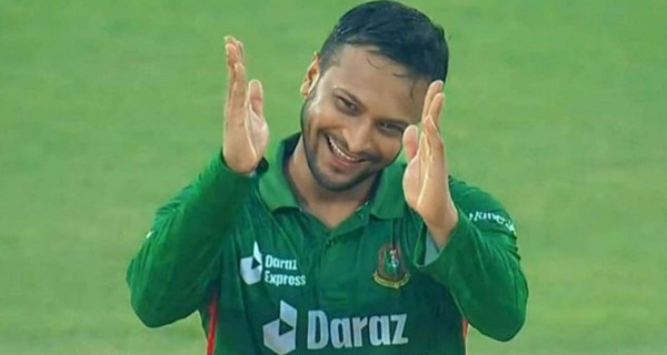 অনুশীলন ক্যাম্পে নেই সাকিব, এমনকি দেশেও নেই তিনি