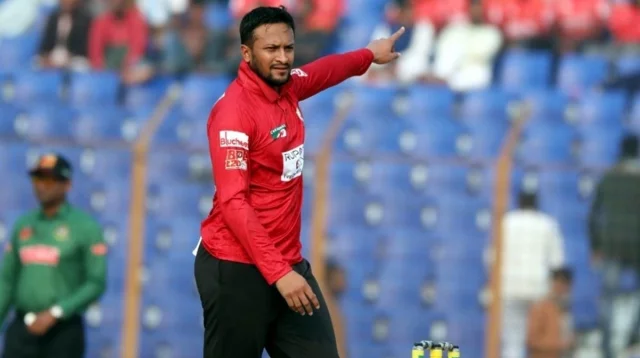 বিপিএলের দশম আসরে নতুন যে দলে সাকিব