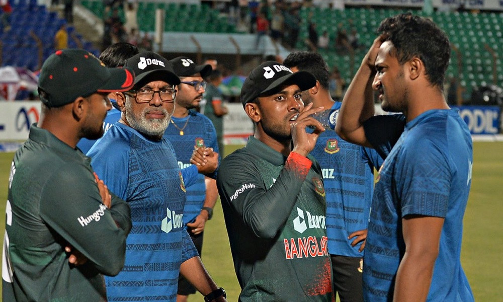 হারের দায় বোলারদের উপর চাপালেন লিটন