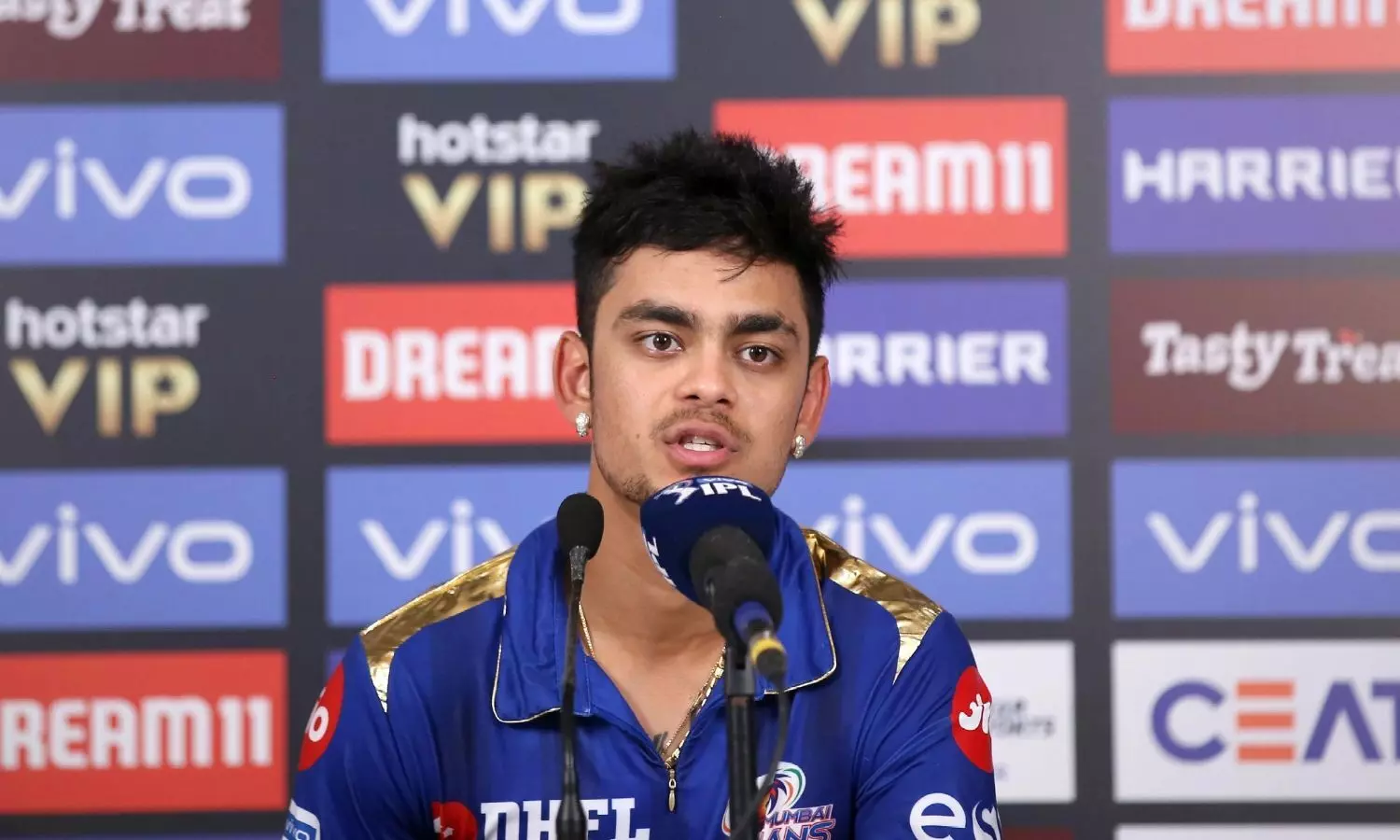 ভারতীয় দলে এক একটি জায়গার জন্য কঠিন লড়াই চলে:ইশান কিষান