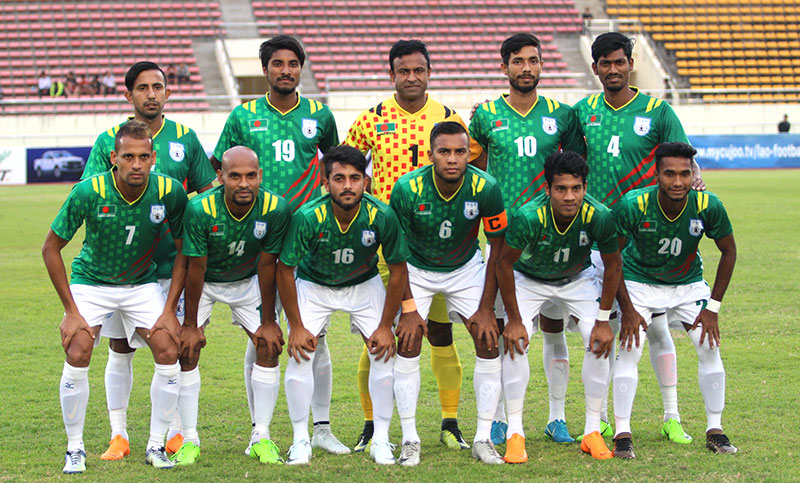 ফুটবল বিশ্বকাপ জয়ের মিশনে আজ মাঠে নামছে বাংলাদেশ, দেখে নিন দলে আছে কে কে

