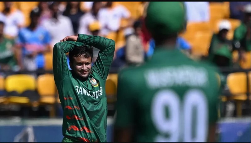 মাঝে মাঝে বাংলাদেশী বলাররা আল্লাহ -বিল্লাহ করেও উইকেট পায়না কেন তা দেখে নিন