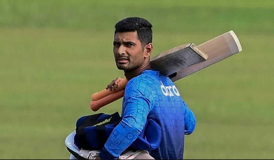 সঠিক সময়েই জবাব দেবেন রিয়াদ

