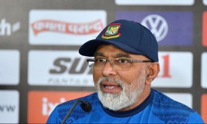 ব্রেকিং নিউজঃ অবশেষে বিশ্বকাপে ব্যর্থতার দায় ভার নিজের কাঁধে নিলেন হাথুরুসিংহে
