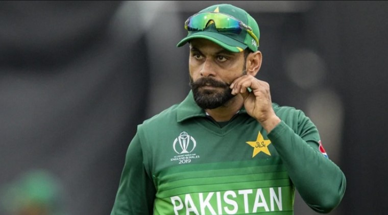 পাকিস্তান ক্রিকেটে নতুন ভুমিকায় দেখা যাবে হাফিজকে