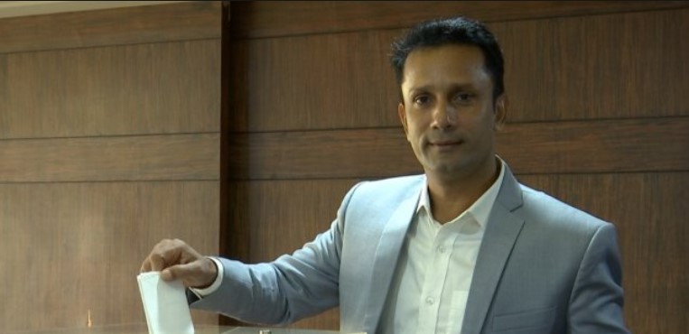 সুযোগ পেয়েও নির্বাচক হতে চান না পাইলট, জানলে অবাক হবেন