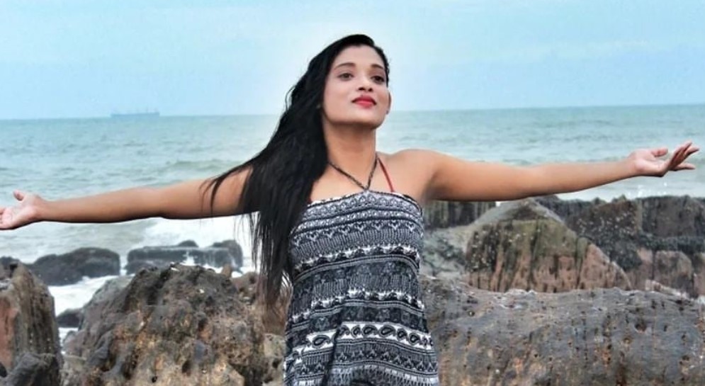 ভারত বিশ্বকাপ জিতলেই খোলামেলা পোশাকে বিচে দাড়াবেন এই অভিনেত্রী