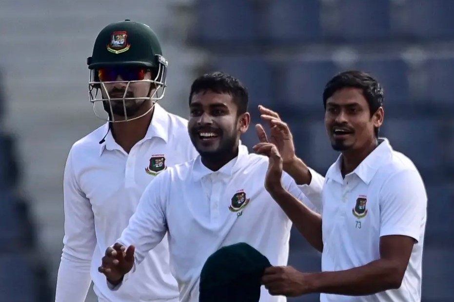 সাকিব খেলুক আর না-ই খেলুক তাইজুল থাকলেই চলবে