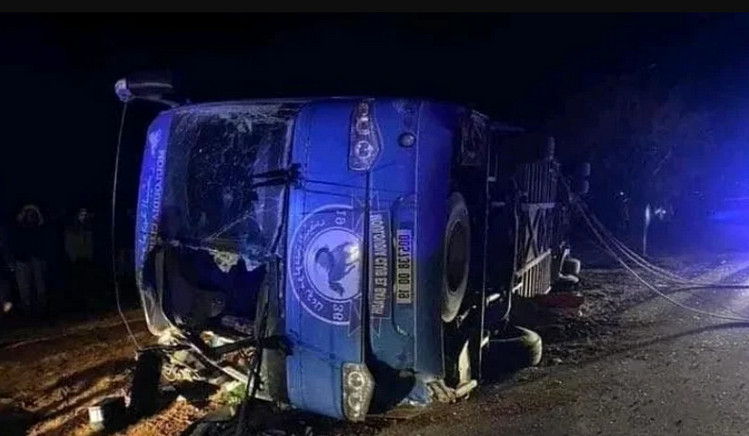 ম্যাচ খেলতে যাওয়ার পথে বাস উল্টে প্রাণ গেল গোলরক্ষকের