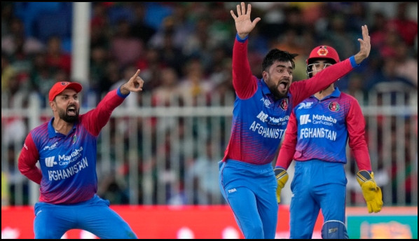 পিএসএল থেকে নাম সরিয়ে নিলেন আফগানিস্তানের তারকা ক্রিকেটার
