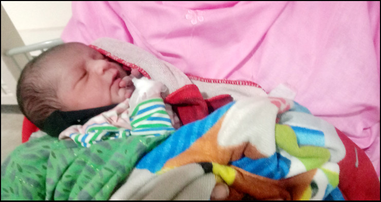 নবজাতক শিশু হাসপালে রেখে লাপাত্তা হয়ে গেলেন তরুণী