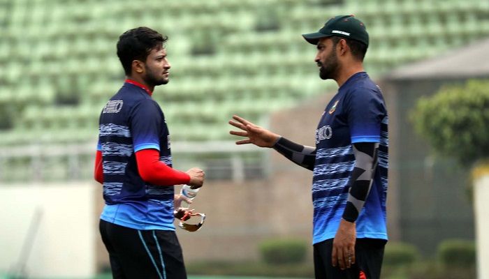 সাকিব-তামিম ও বিশ্বকাপ ইস্যু নিয়ে বিসিবির তদন্ত কমিটির সঙ্গে বৈঠক