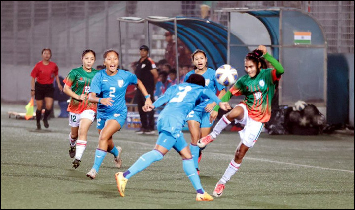 বিশ্বকাপ খেলা ভারতকে হারিয়ে যা বললেন কোচ!