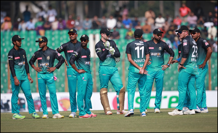 প্লে অফের লড়াইয়ে এগিয়ে গেলো চট্টগ্রাম