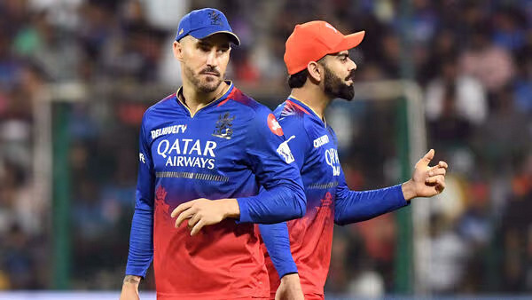 জয়ের দোড় গোড়ায় গিয়ে ম্যাচ হেরে সরাসরি যাকে দায়ি করলেন অধিনায়ক ডু'প্লেসি