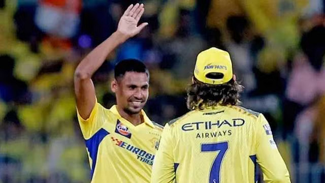 এবারের আইপিএলের এক মাত্র বোলার হিসেবে নতুন যে রেকর্ড গড়লেন মুস্তাফিজ
