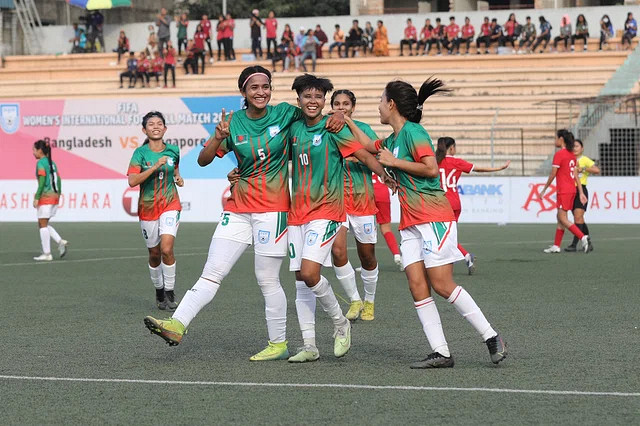 ১৯ গোল দিয়ে গোল উৎসব করলো সাবিনা-মারিয়ারা